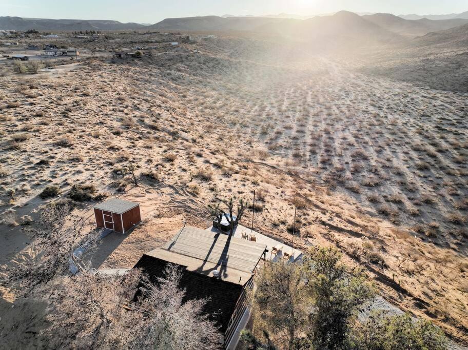 The Invisible Wind Cabin- Joshua Tree Amazing View